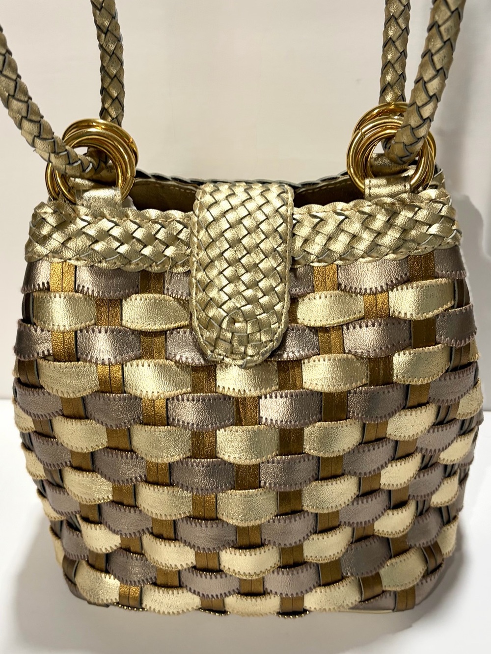 ✨ Vintage Warren Reed Mixed Metallic Woven Shoulder Bucket Bag ✨